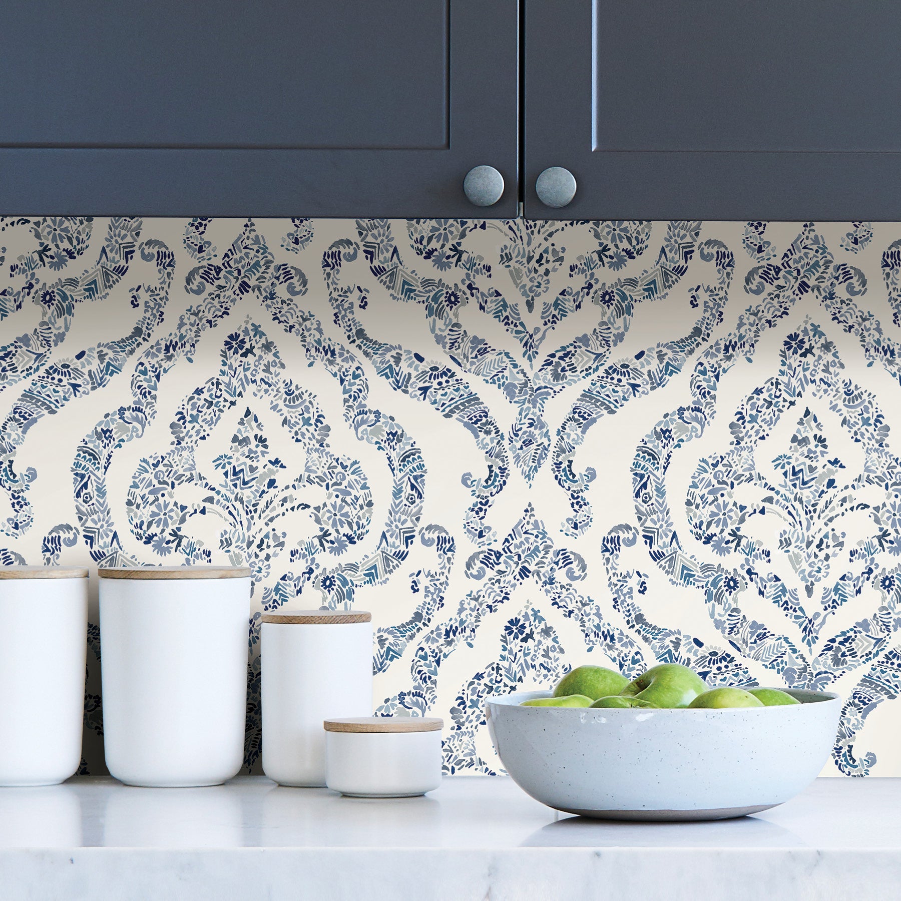 Guildford P&S Wallpaper in a room setting