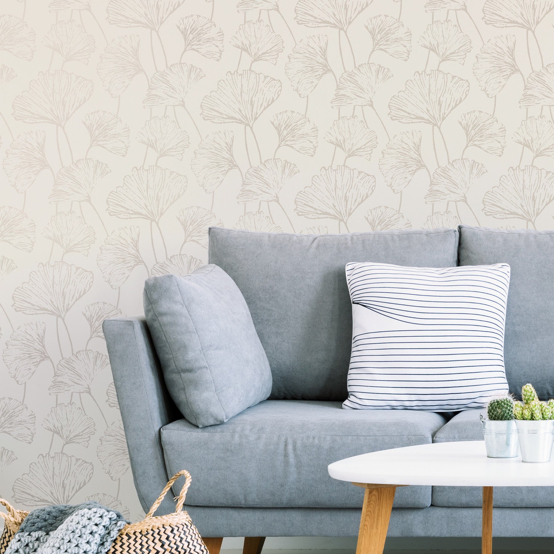 Hikarigaoka P&S Wallpaper in a room setting