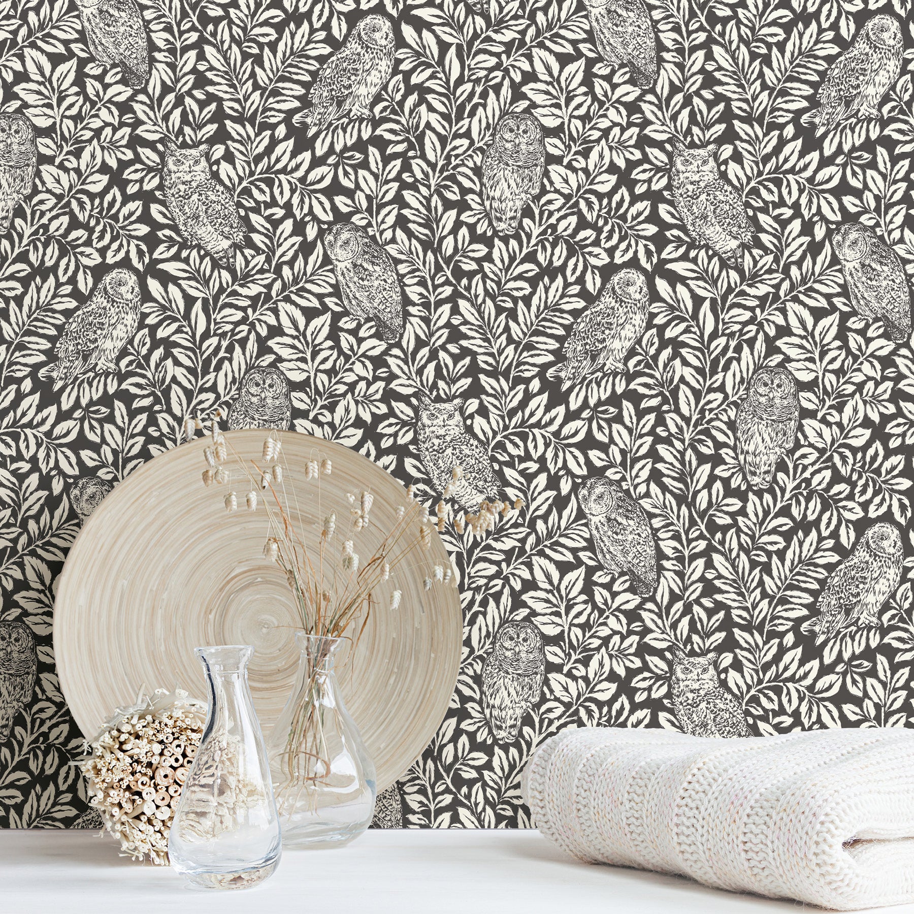 Sleepy Owls P&S Wallpaper in a room setting