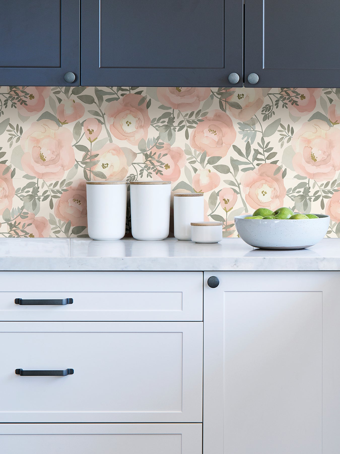 Peachy Keen P&S Wallpaper in a room setting