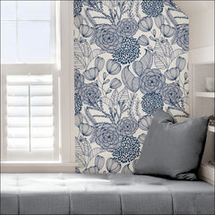 Secret Garden P&S Wallpaper in a room setting