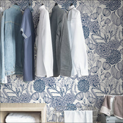 Secret Garden P&S Wallpaper in a room setting