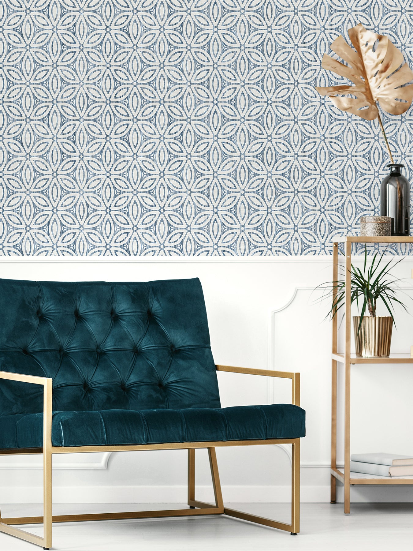 Hepatica Petal P&S Wallpaper in a room setting
