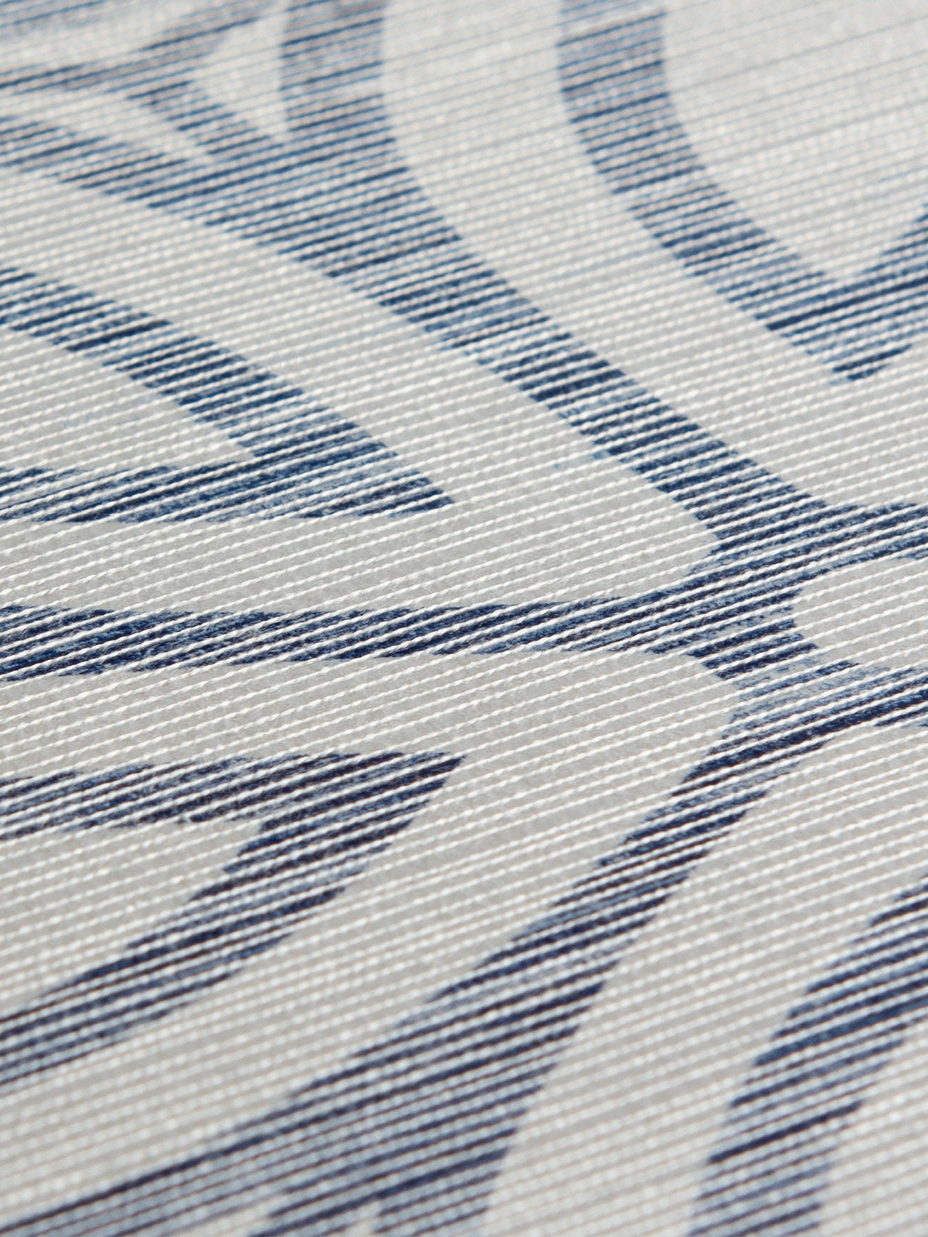 Hepatica Petal P&S Wallpaper pattern close-up