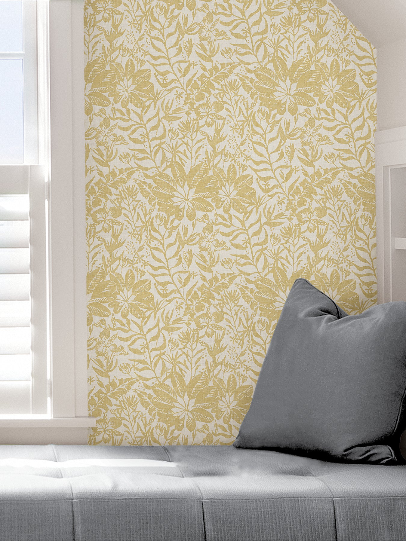 Foliole P&S Wallpaper in a room setting