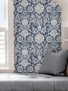 Anya P&S Wallpaper in a room setting