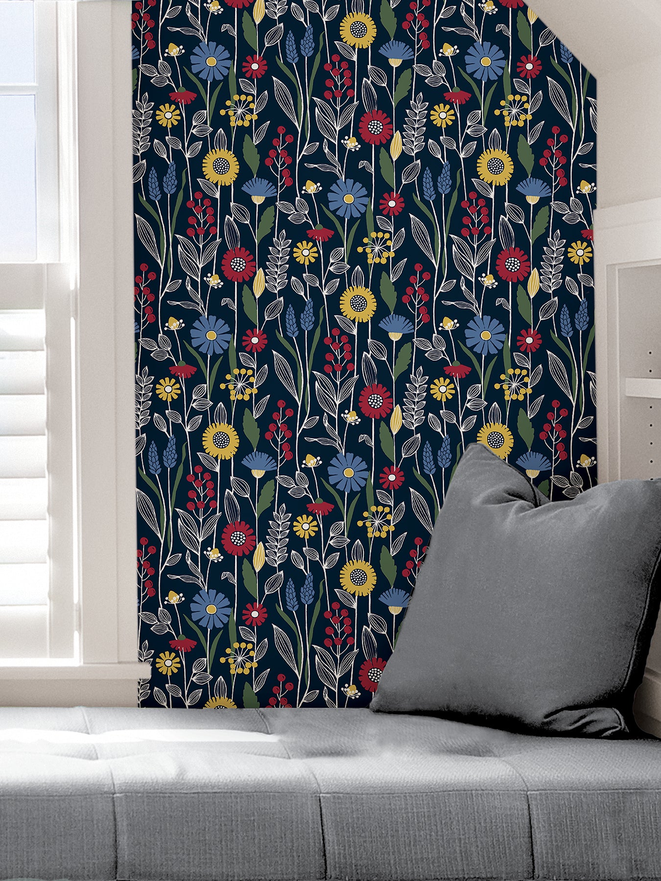 Jane P&S Wallpaper in a room setting