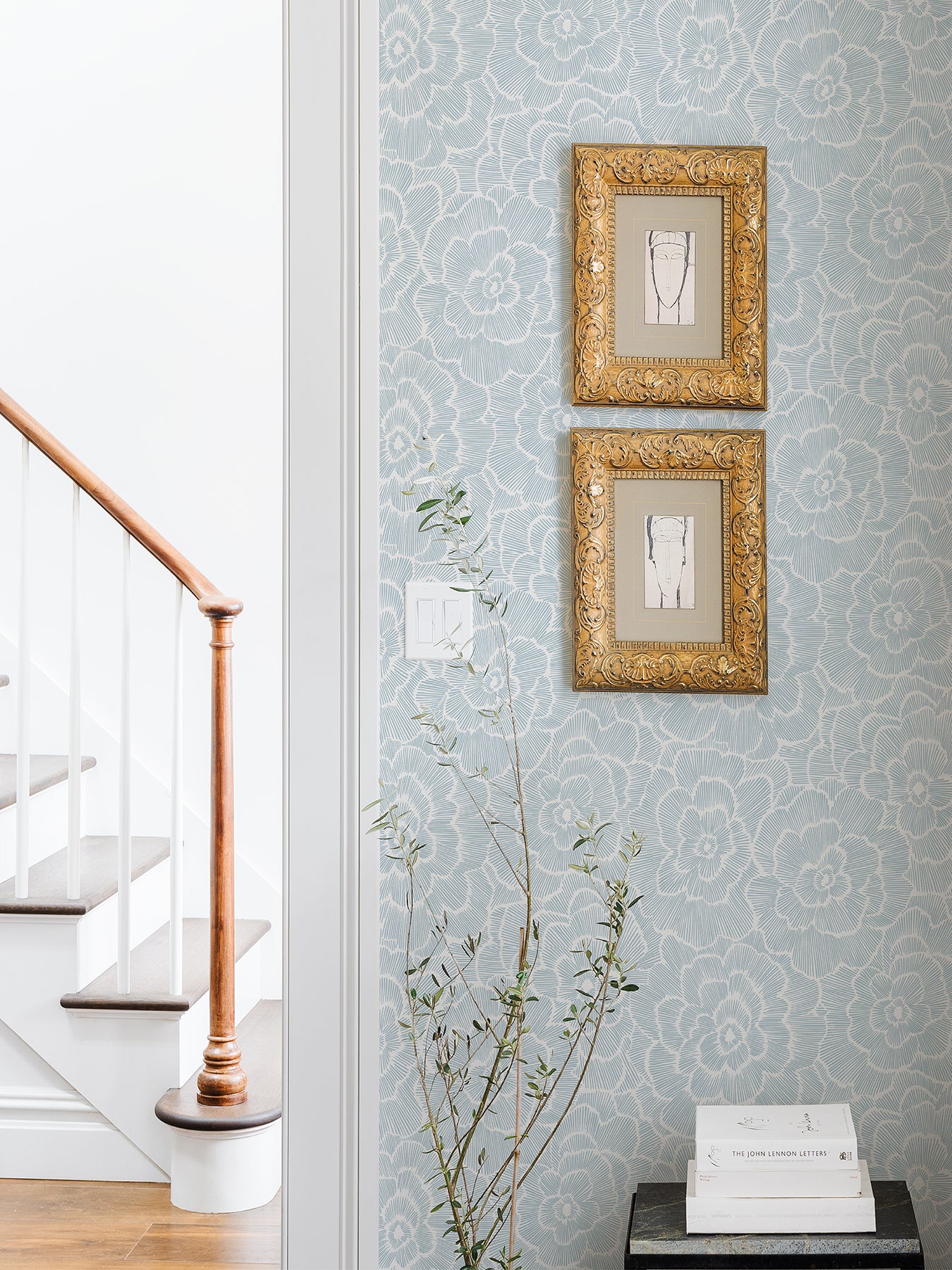 Saraya P&S Wallpaper in a room setting