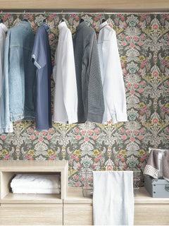 Summer Love P&S Wallpaper in a room setting