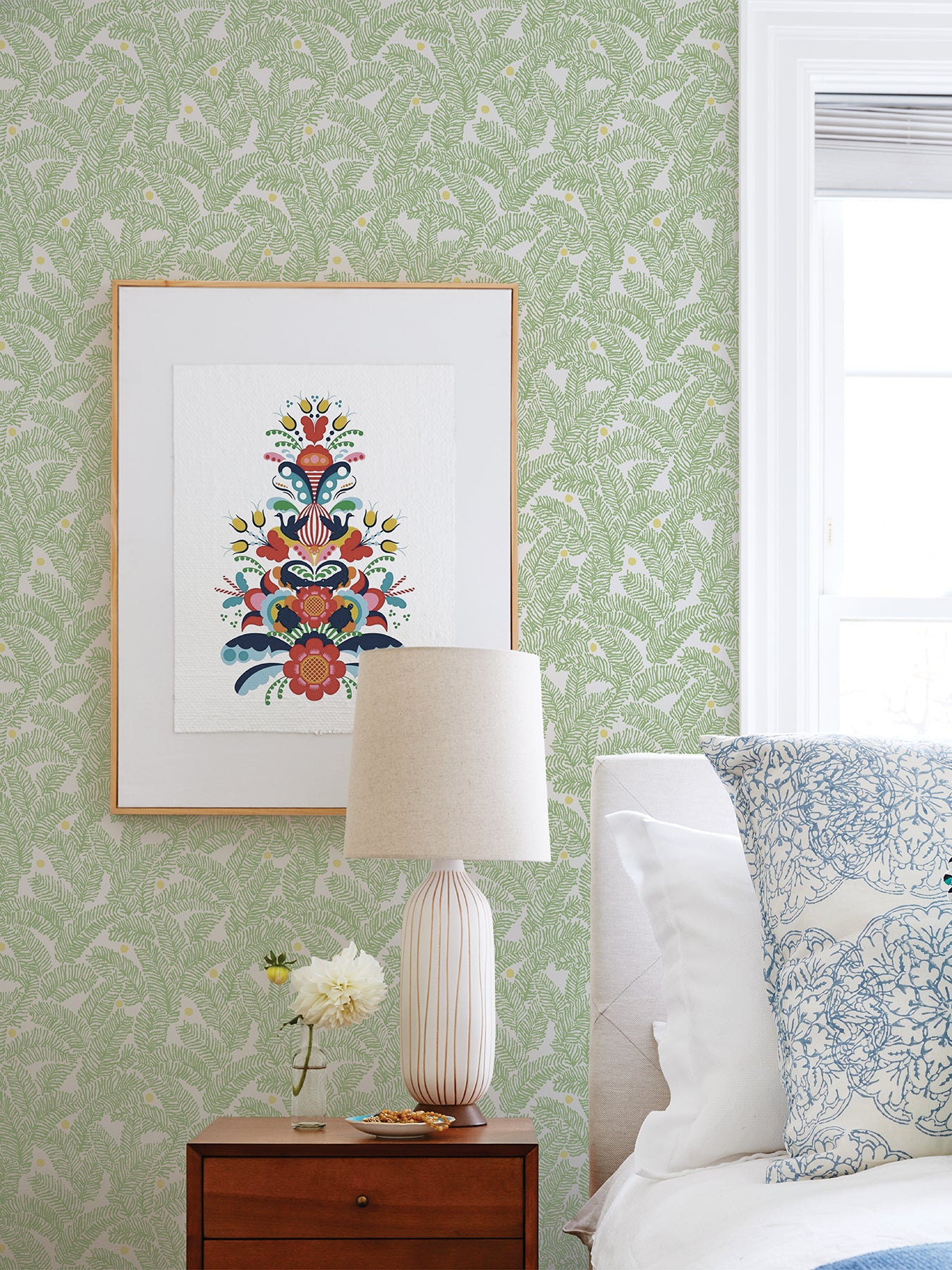 Fernanda Peel and Stick Wallpaper in a room setting