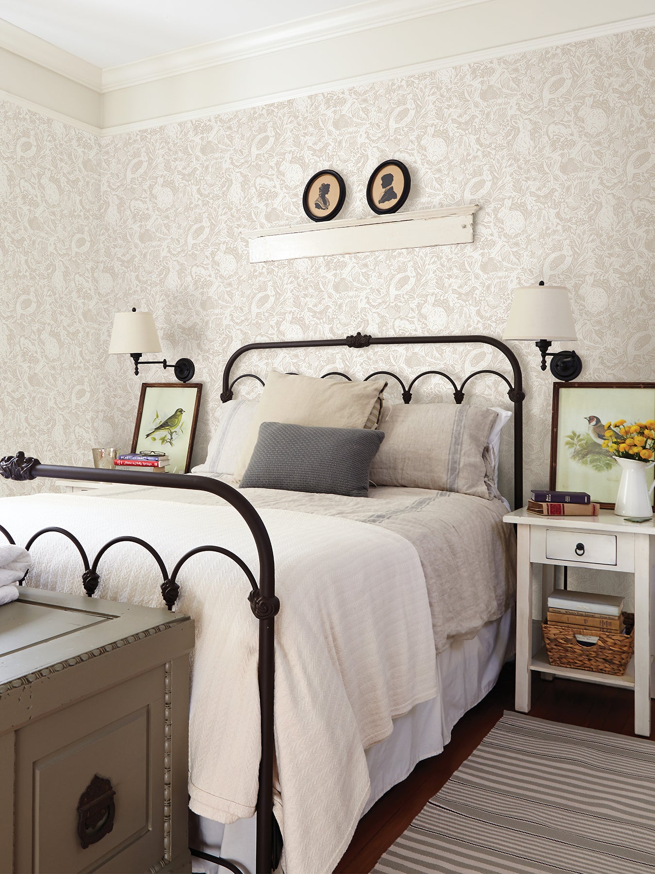 Terrene P&S Wallpaper in a room setting