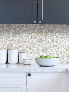 Southern Trail P&S Wallpaper in a room setting