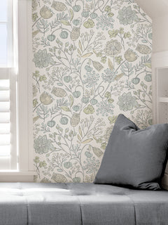 Southern Trail P&S Wallpaper in a room setting