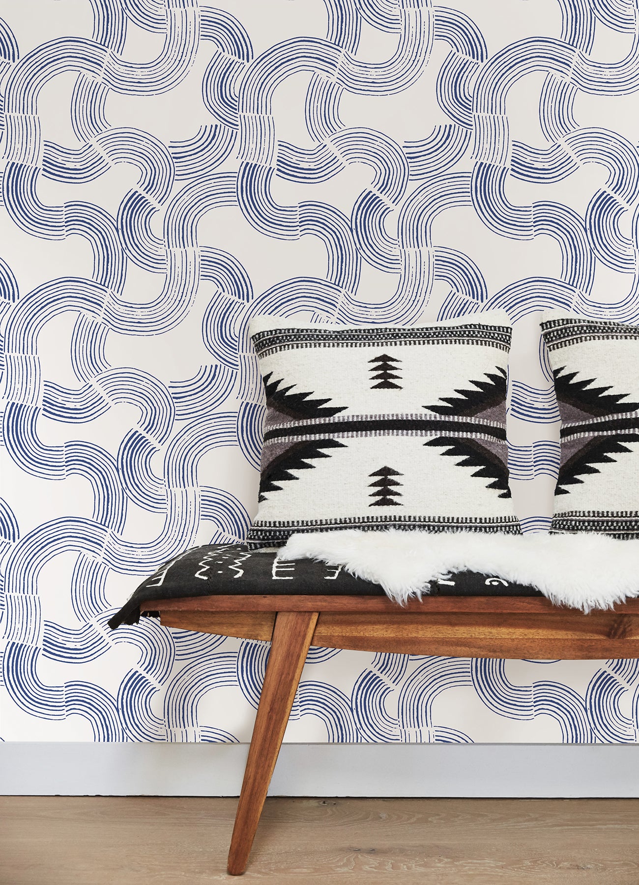 Hokime Peel and Stick Wallpaper in a room setting