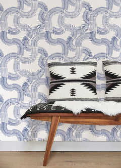 Hokime Peel and Stick Wallpaper in a room setting