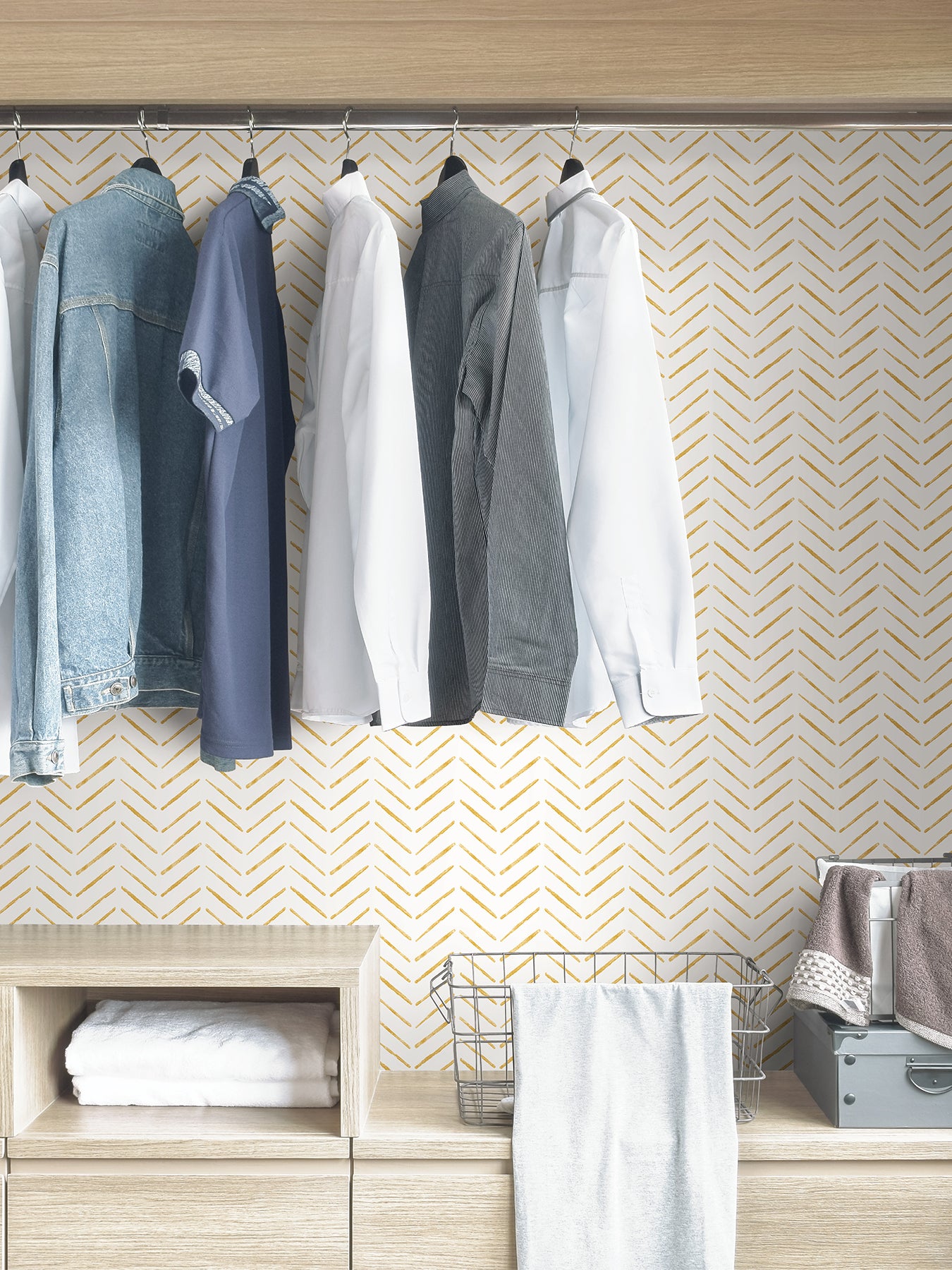Holden P&S Wallpaper in a room setting