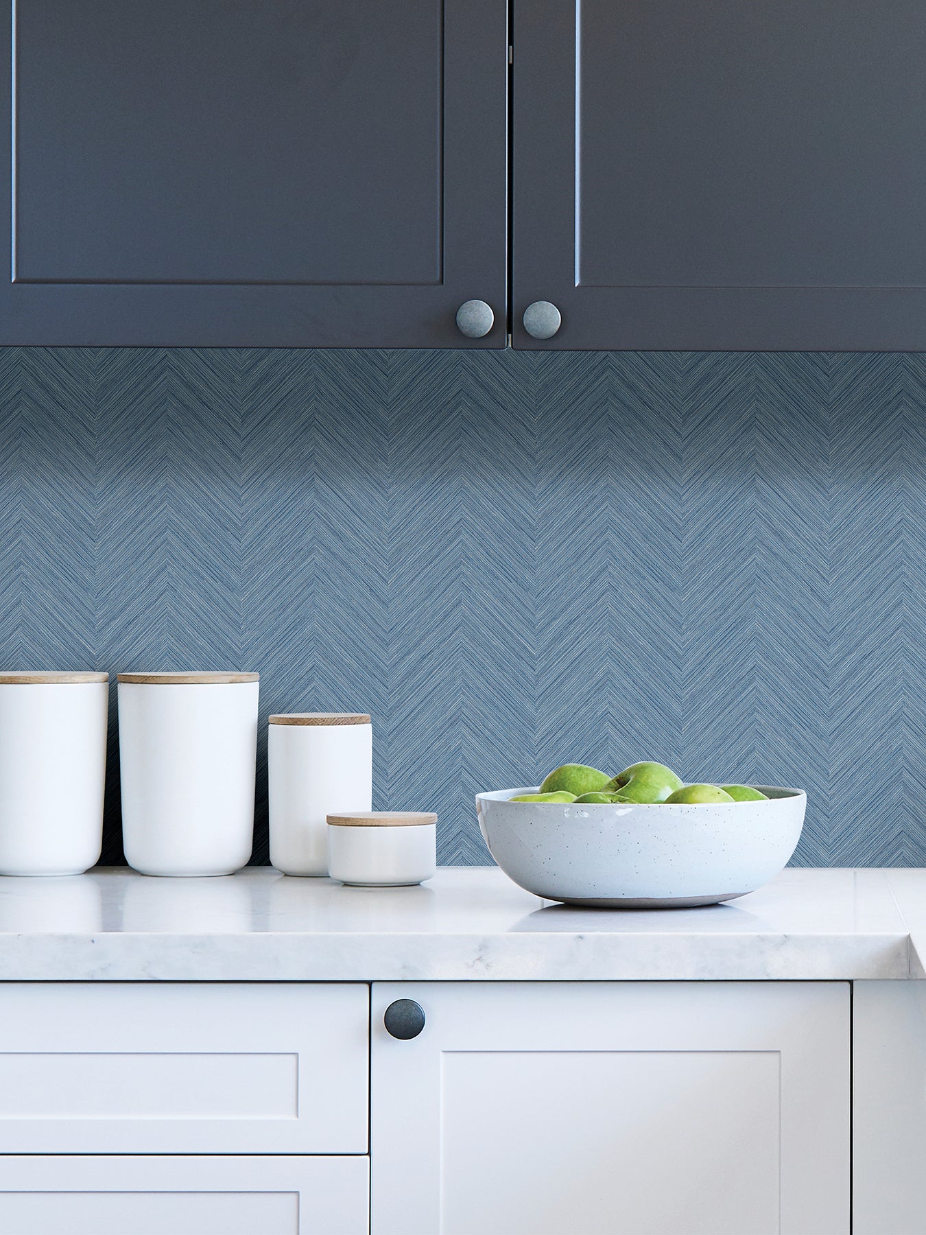Sampson P&S Wallpaper in a room setting