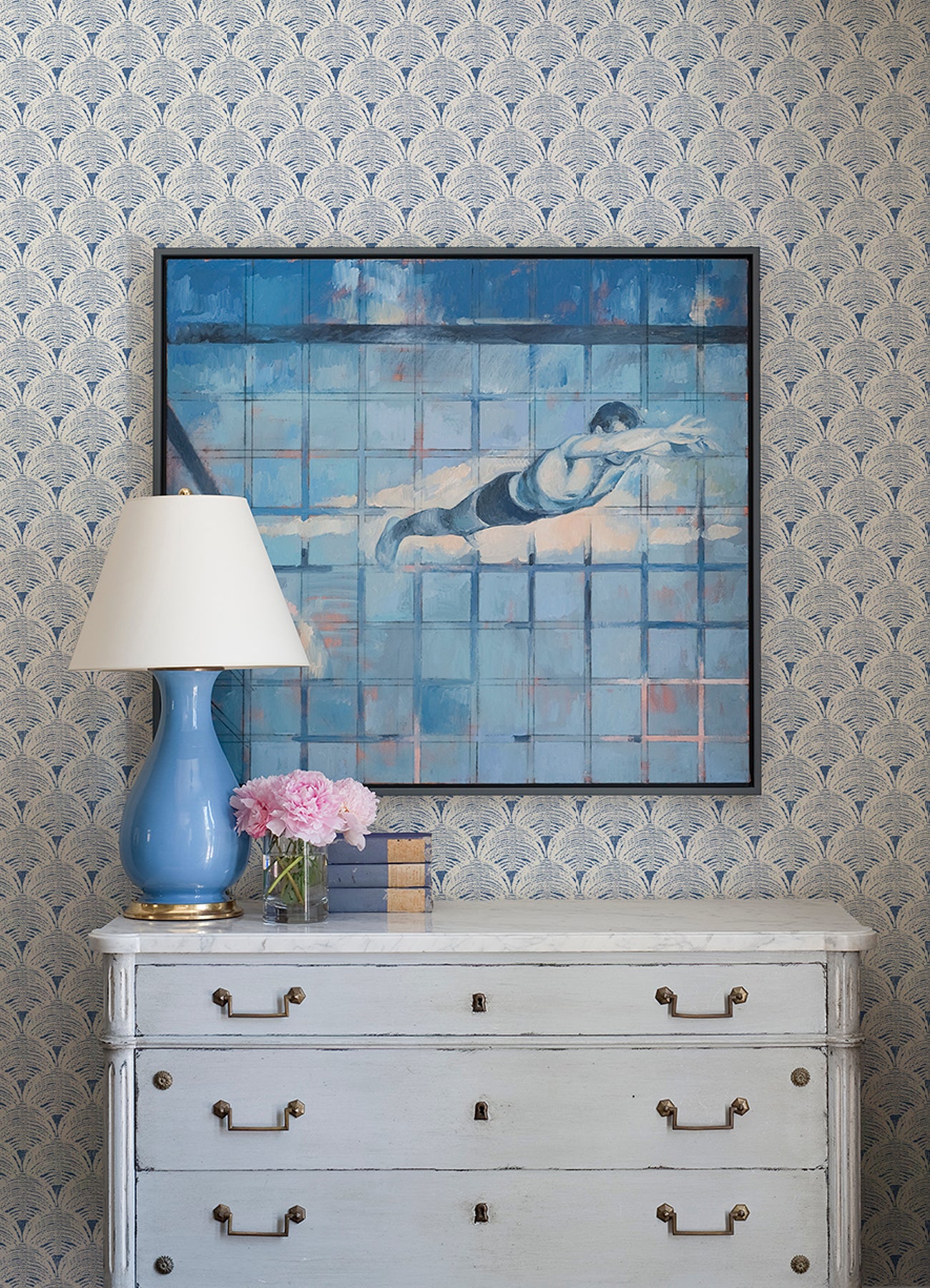 Manila P&S Wallpaper in a room setting