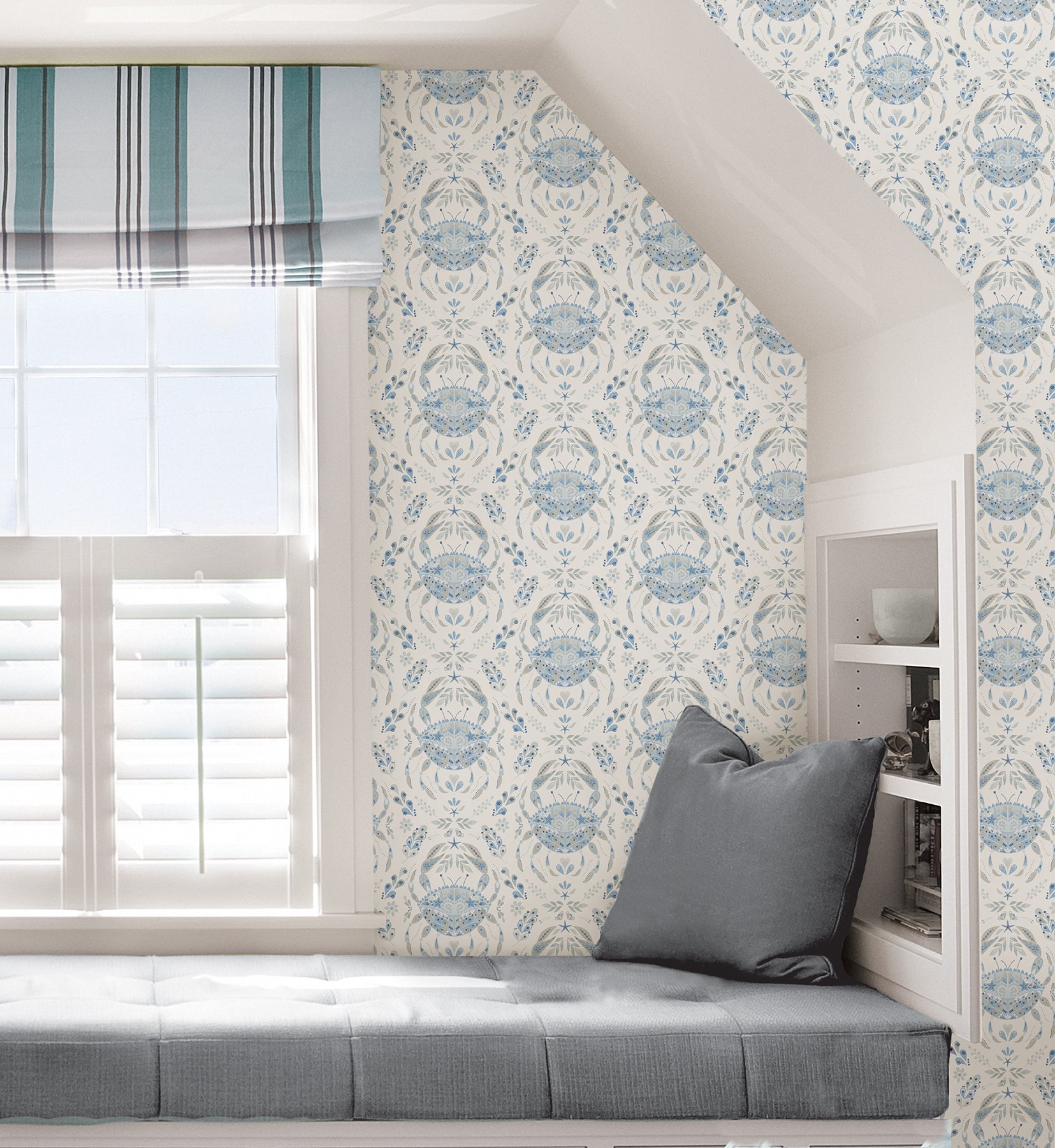 Shellby P&S Wallpaper in a room setting