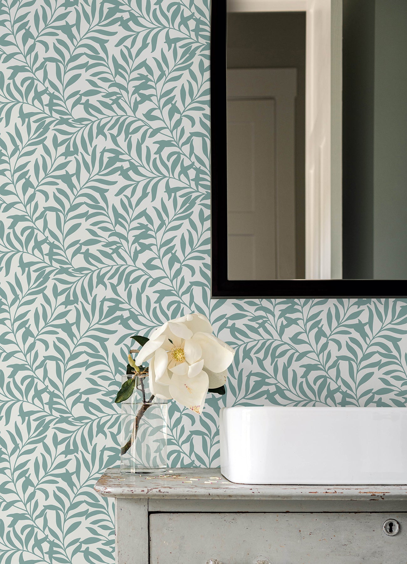 Wisley Peel and Stick Wallpaper in a room setting