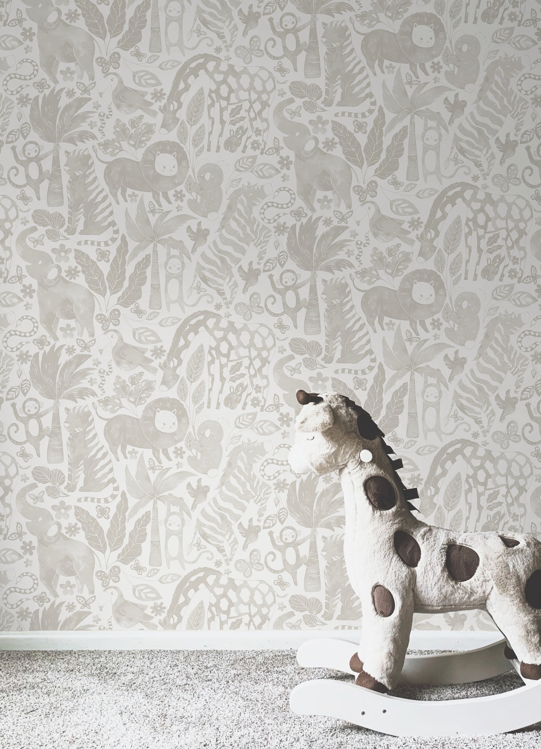 Sweet Safari P&S Wallpaper in a room setting