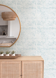 Blythe P&S Wallpaper in a room setting