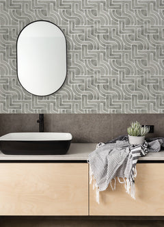 Blythe P&S Wallpaper in a room setting