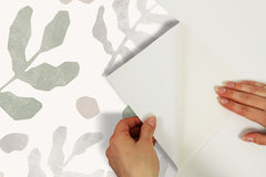 Mira Peel and Stick Wallpaper - how to peel
