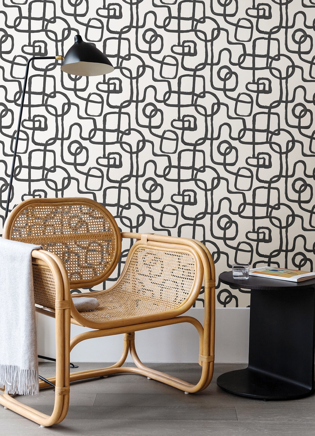 Niko P&S Wallpaper in a room setting