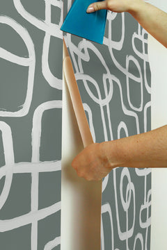 Niko Peel and Stick Wallpaper - how to stick