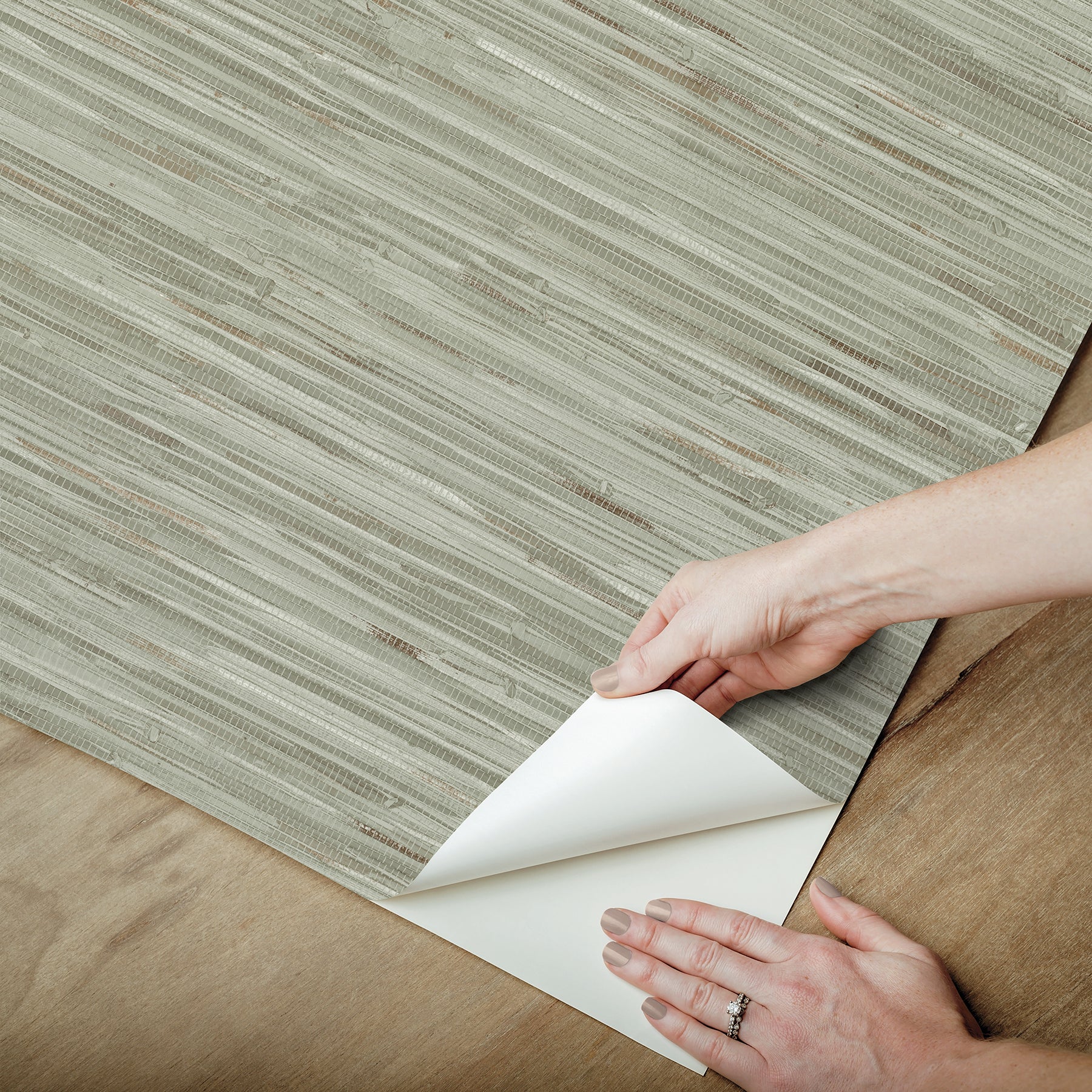 Grassweave P&S Wallpaper - how to peel