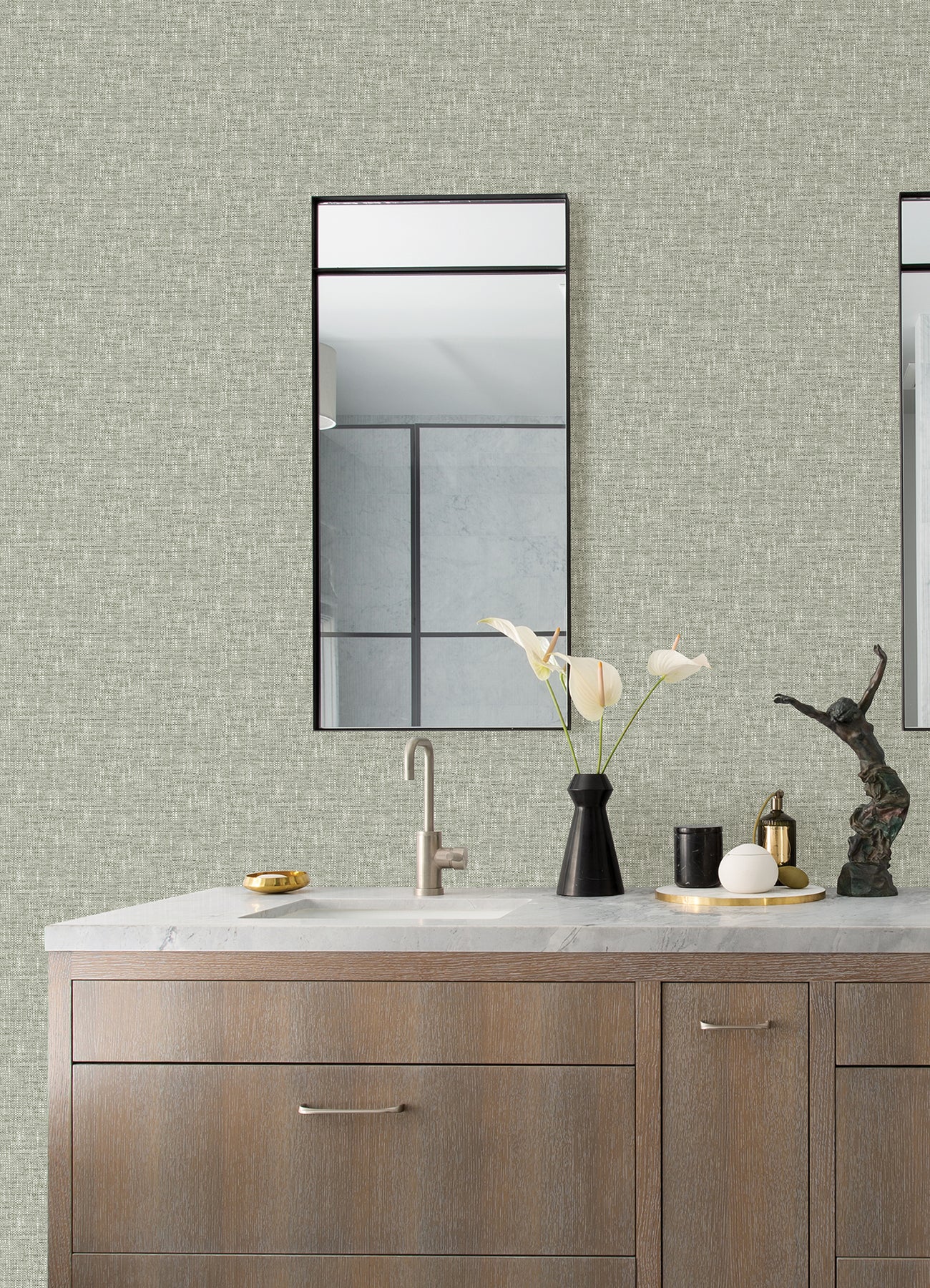 Poplin P&S Wallpaper in a room setting