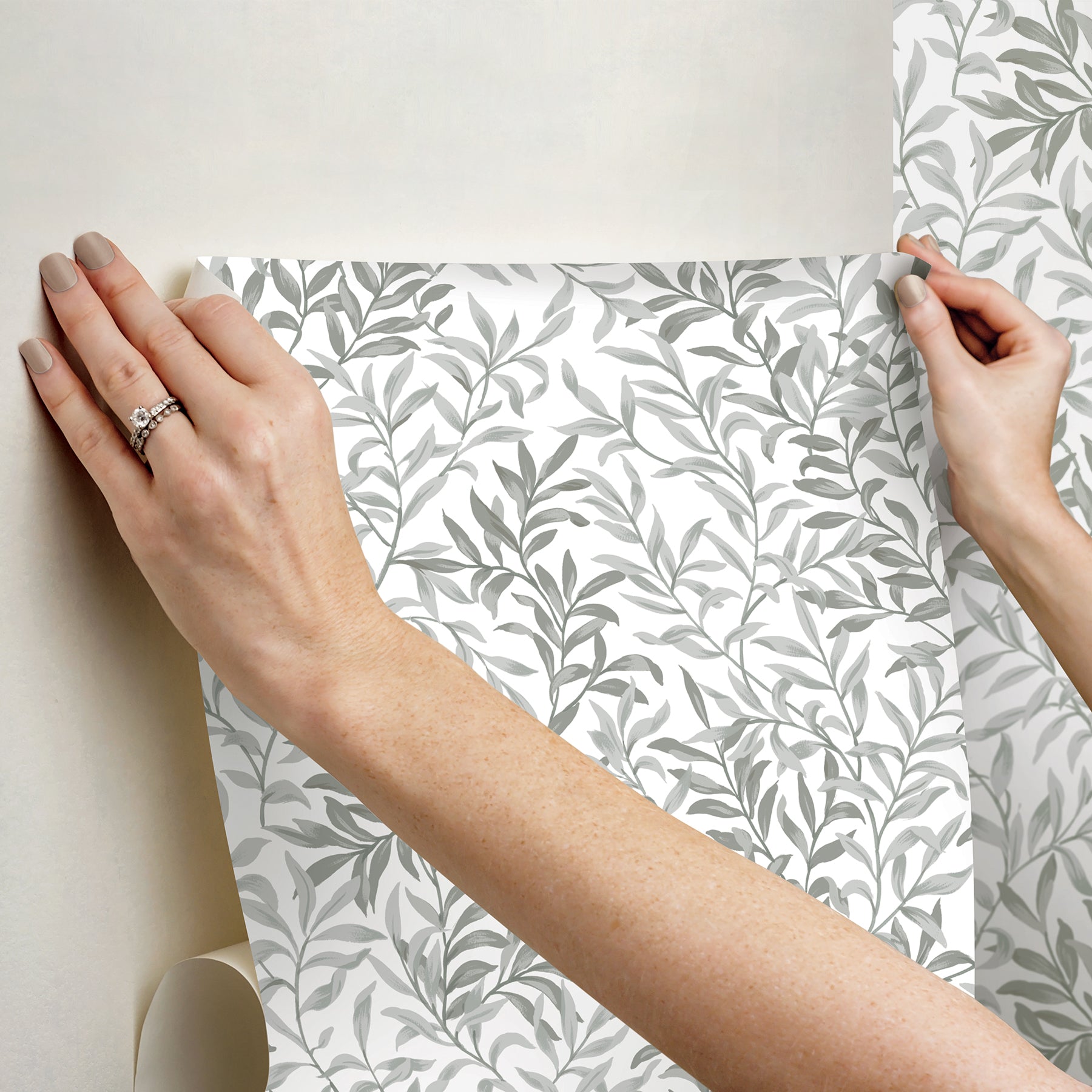 Terrace Vines P&S Wallpaper - how to stick