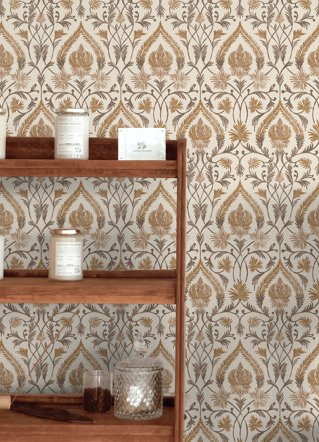 Isle P&S Wallpaper in a room setting
