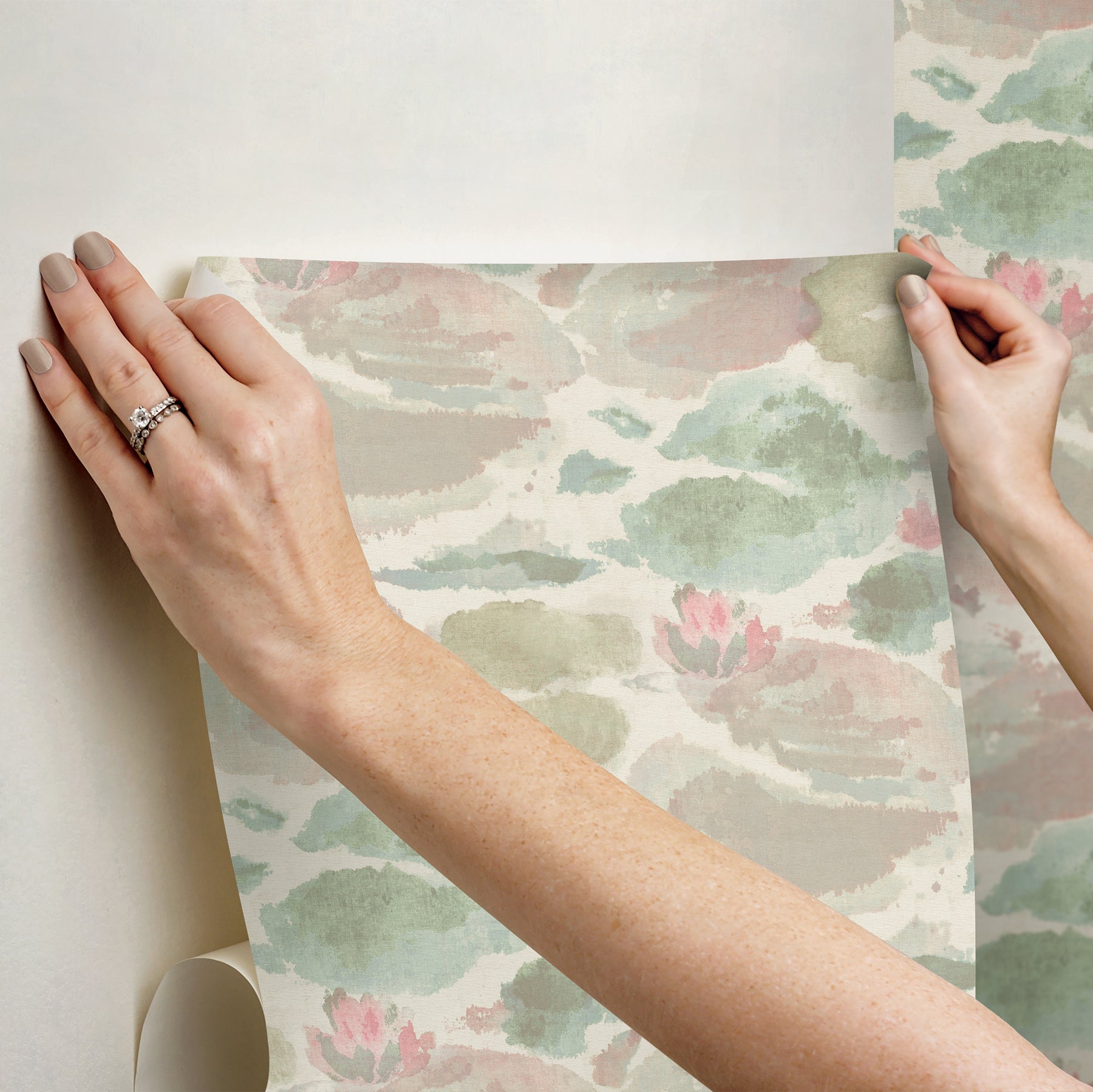 Water Lily P&S Wallpaper - how to stick