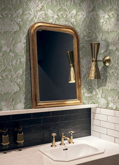 Eloise PS Wallpaper in a room setting