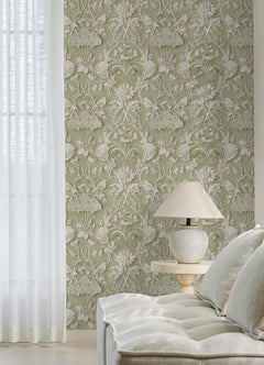 Eloise PS Wallpaper in a room setting