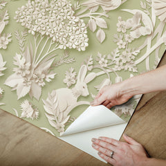 Eloise PS Wallpaper - how to peel