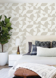 Tarquin PS Wallpaper in a room setting