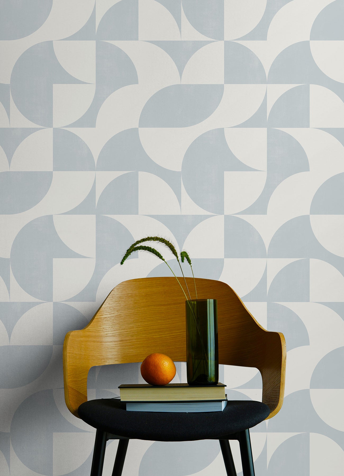 Tarquin PS Wallpaper in a room setting