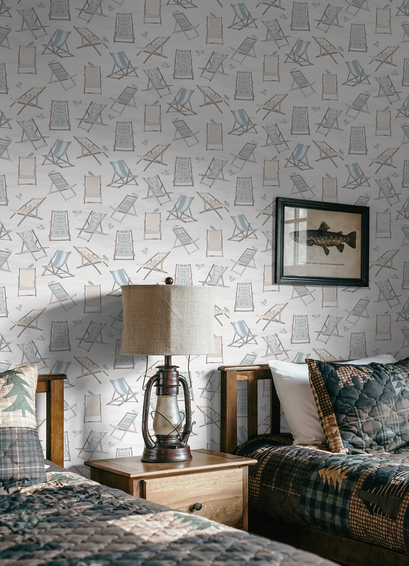 Just Lounging P&S Wallpaper in a room setting