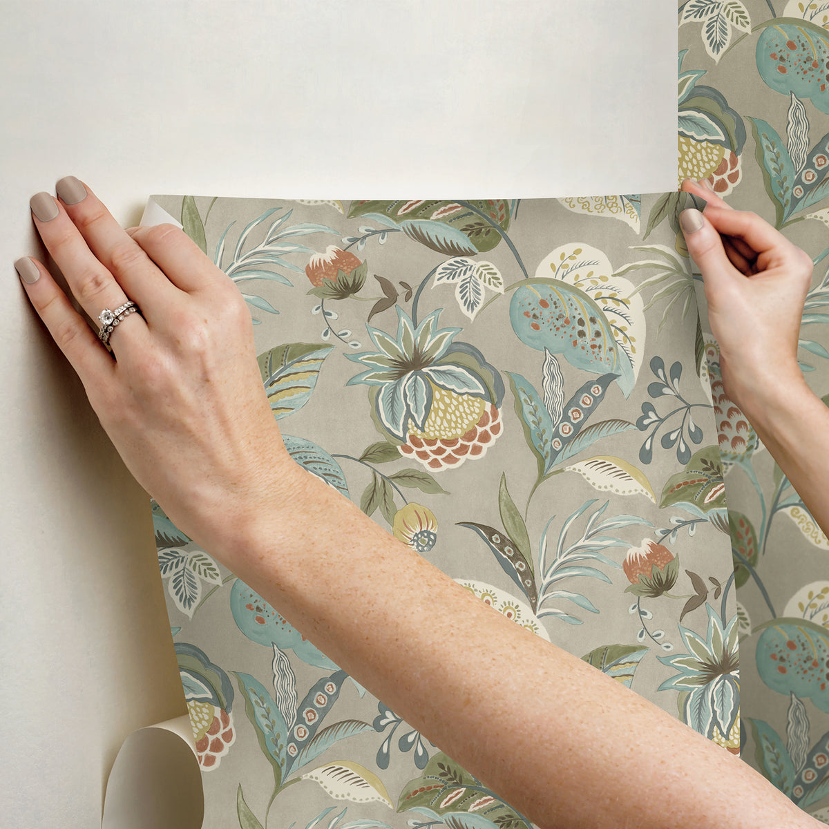 NUS6692-peel-and-stick-wallpaper-stick-application-step