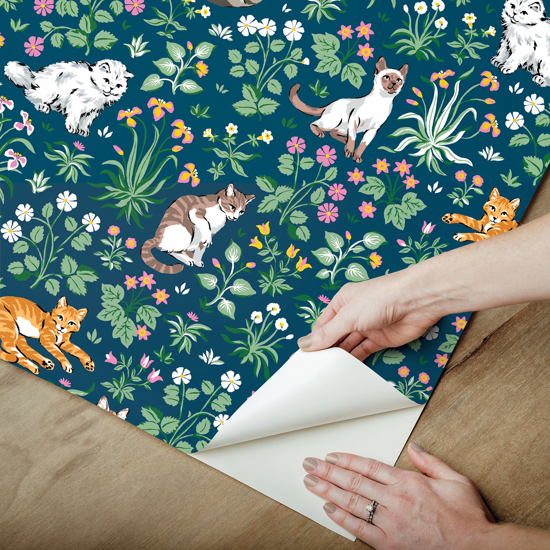 Must Love Cats P&S Wallpaper - how to peel