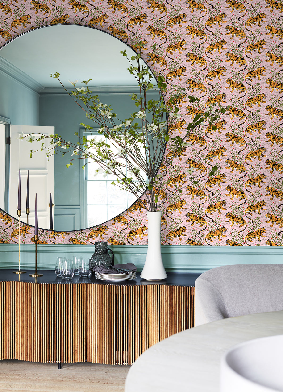 PFS6673-peel-and-stick-wallpaper-room-scene
