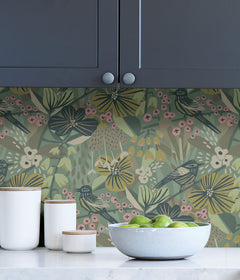 Jaybird P&S Wallpaper in a room setting