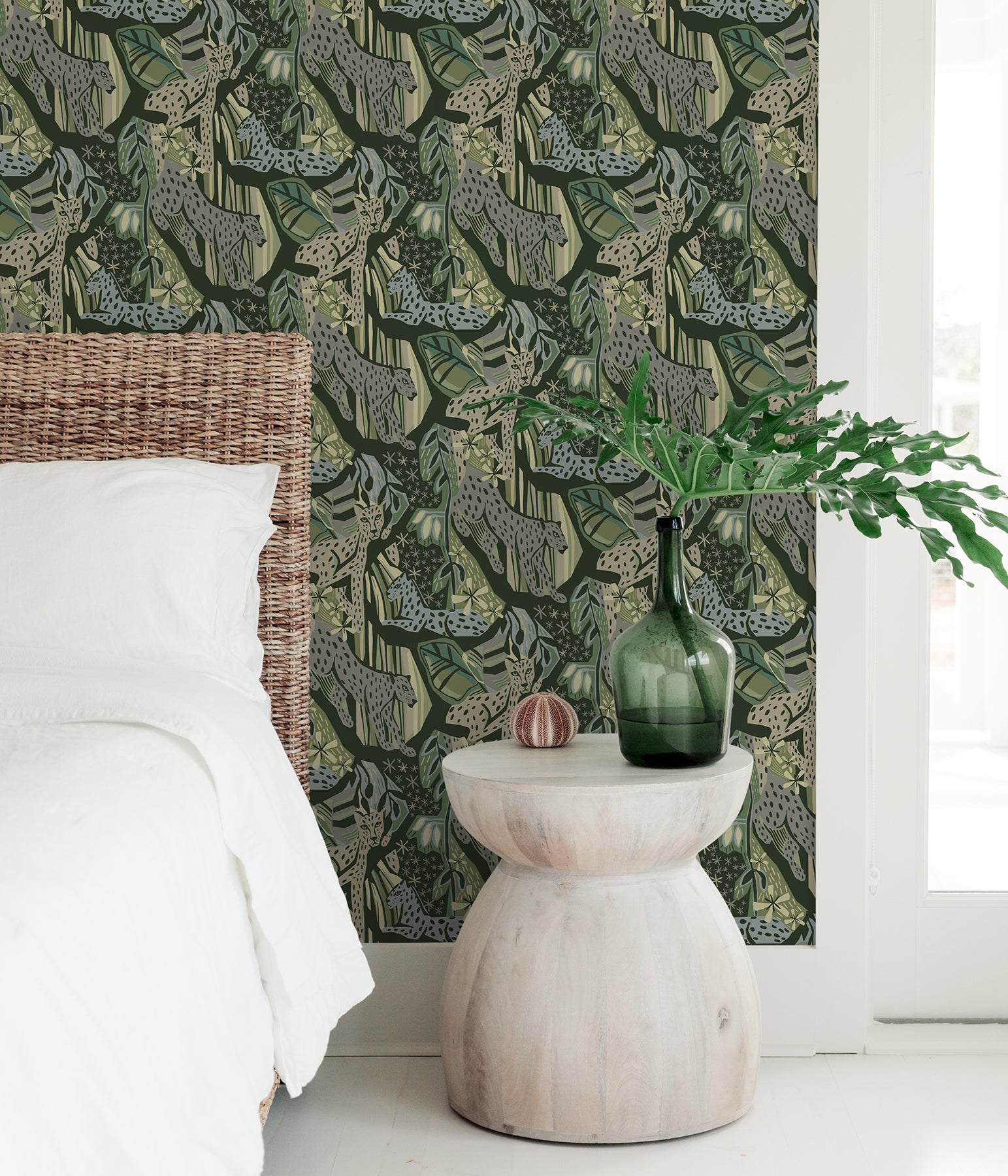 Pip & Lo Cat Nap Peel and Stick Wallpaper in a room setting