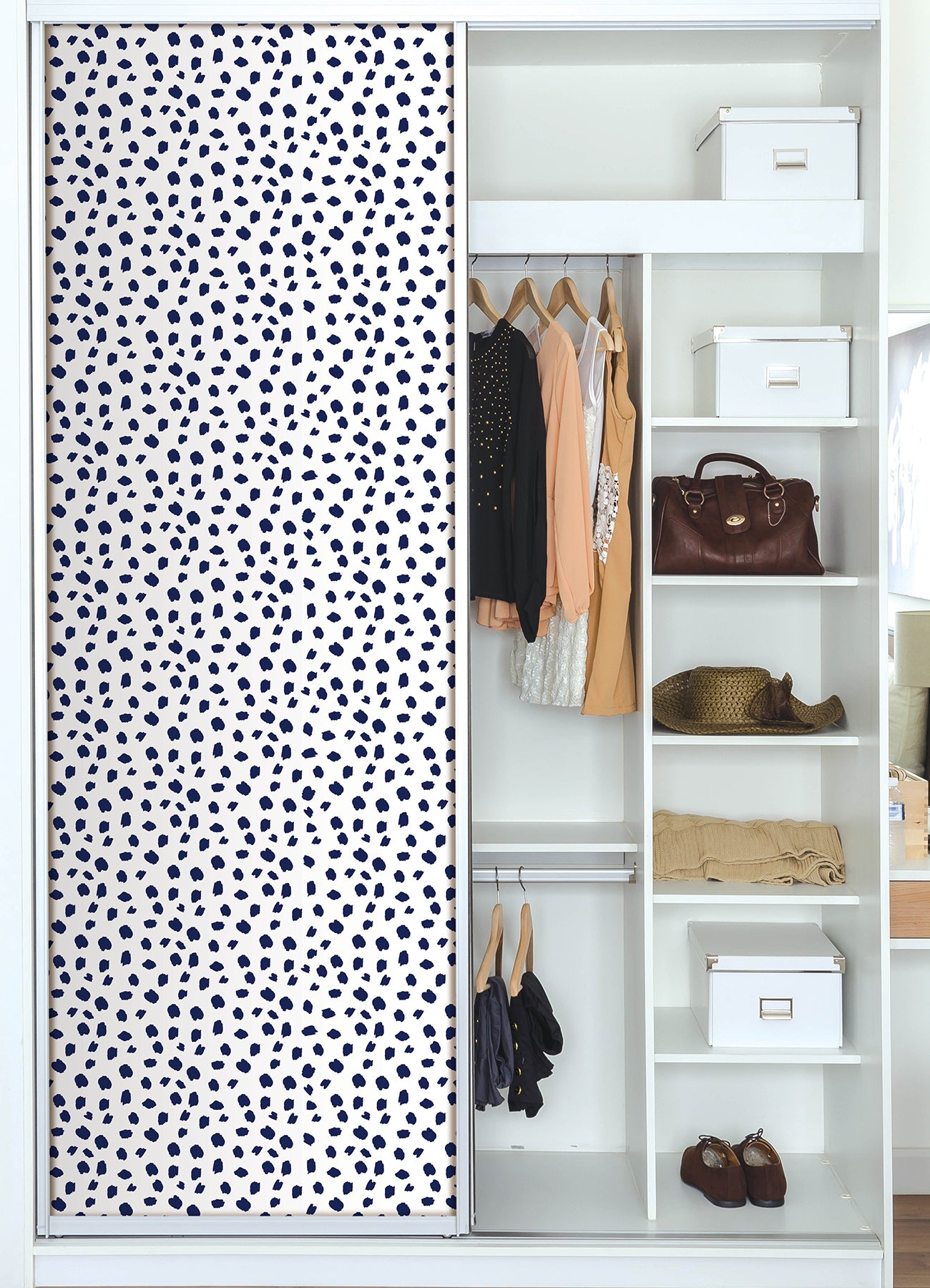 Spot The Fun P&S Wallpaper in a room setting