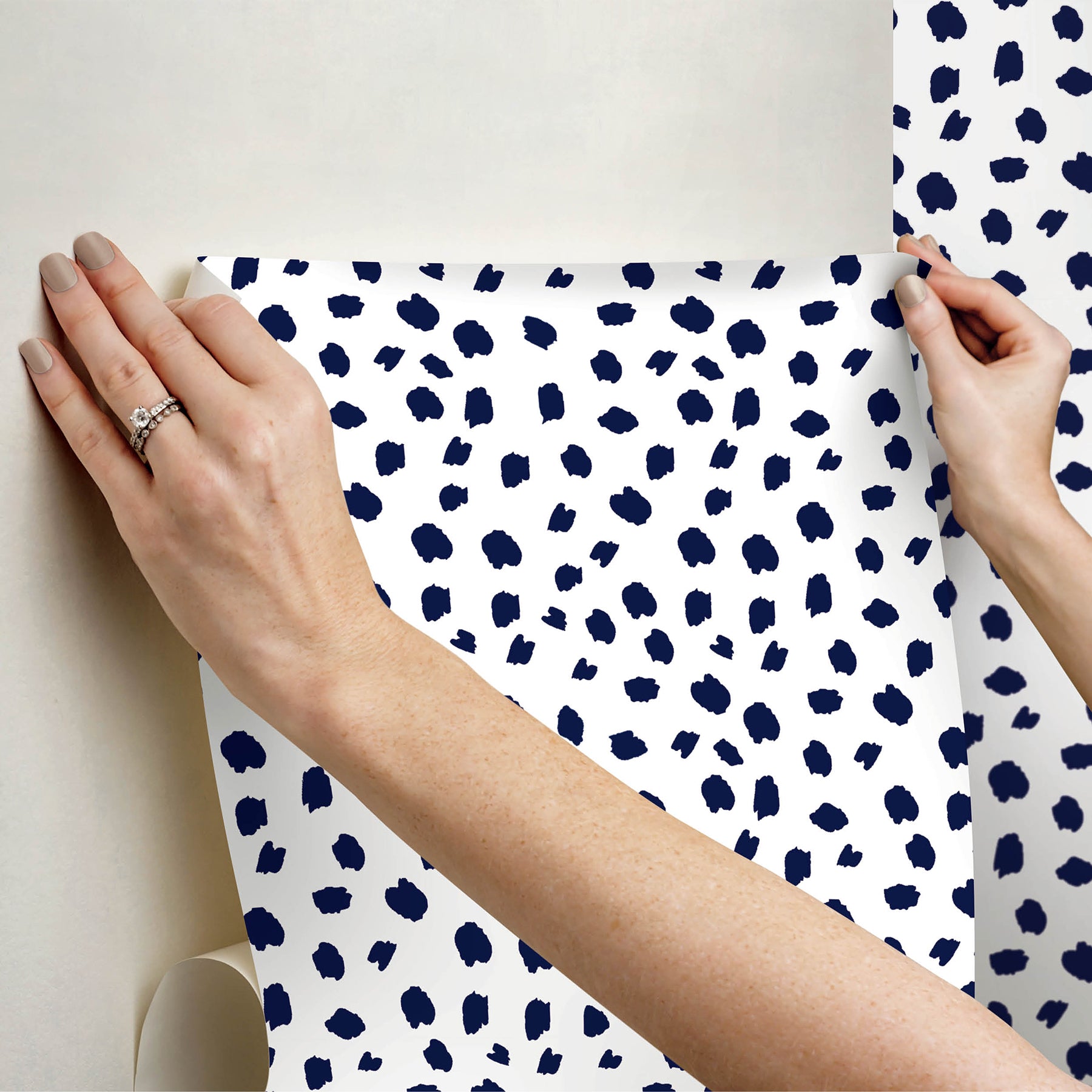 Spot The Fun P&S Wallpaper - how to stick