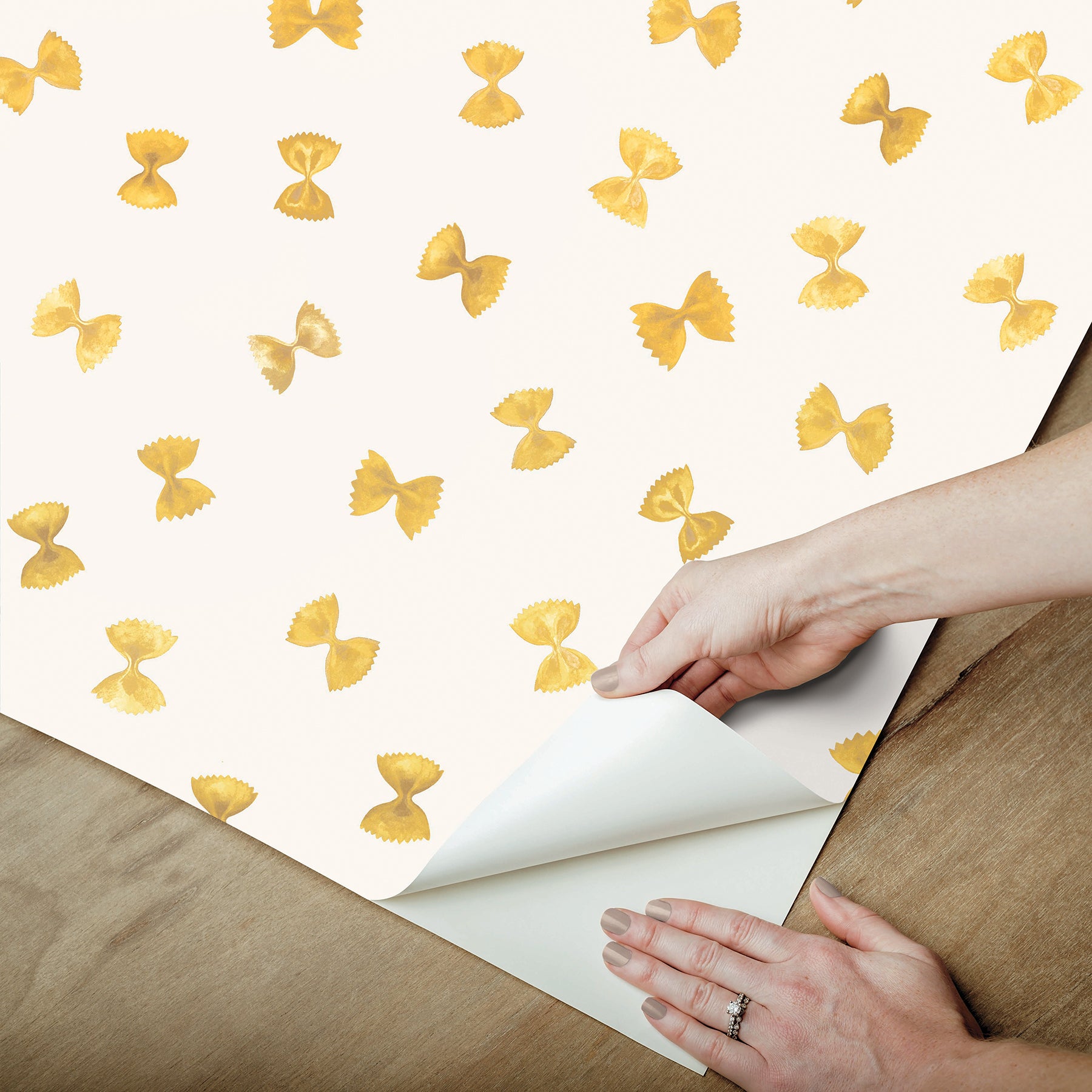 Pasta P&S Wallpaper - how to peel