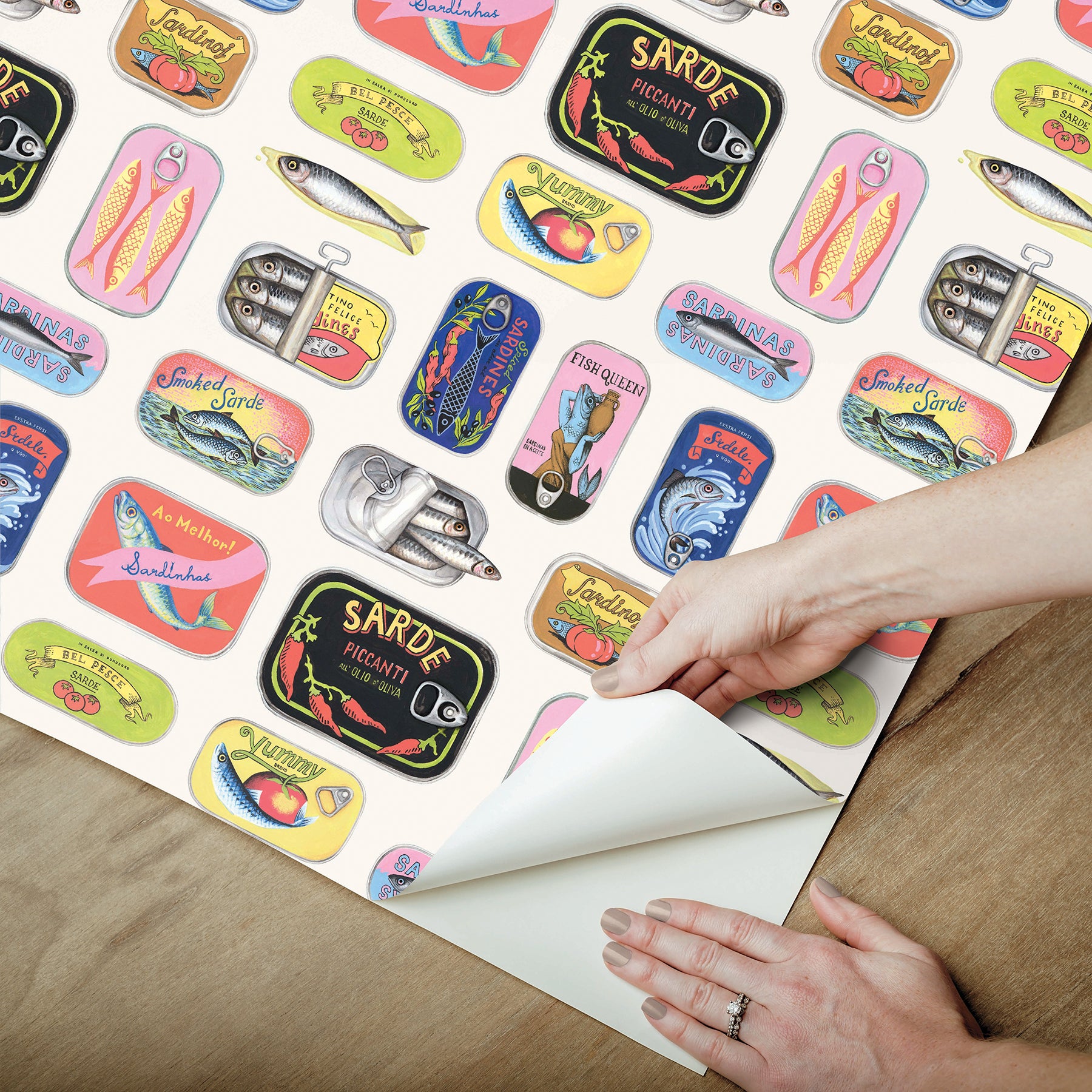 Sardine Tins P&S Wallpaper - how to peel